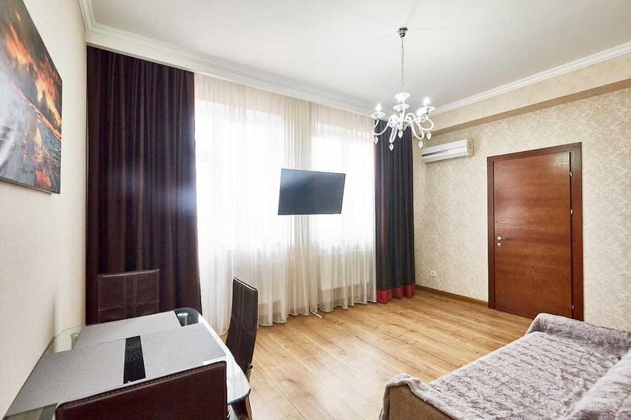 Ultracentral Spacious Apartment Κισινάου Εξωτερικό φωτογραφία