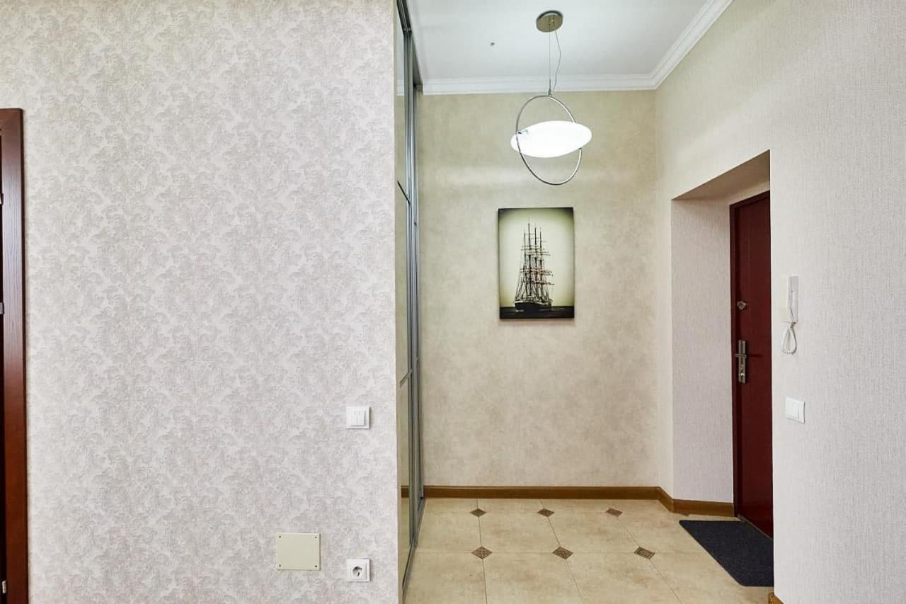 Ultracentral Spacious Apartment Κισινάου Εξωτερικό φωτογραφία